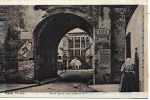 RETZ – BLICK DURCH DAS ZNAIMER-TOR pohlednice
