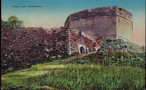 TROSKY HRADU HUKVALDSKÉHO pohlednice