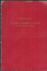 PRŮKAZ NOSITELE ČESTNÉHO ODZNAKU VLÁDY ČSSR A ÚRO