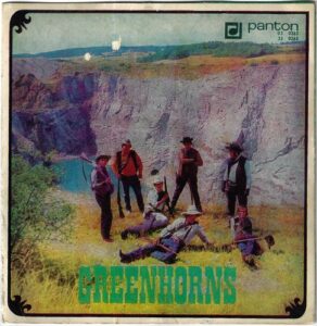 GREENHORNS – EL PASO / DIVNEJ SMÍCH / NEČEKEJ UŽ DÁL / ZA CHVÍLI UŽ BUDU V DÁLI (SP)