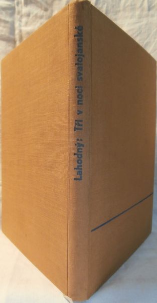 TŘI V NOCI SVATOJANSKÉ – detail 2