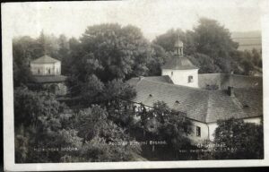 POZDRAV Z HORNÍ BRANNÉ – HARACHOVA HROBKA / CHUDOBINEC pohlednice