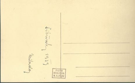 DÍVKA V KROJI - ŠIBŘINKY 1939 – detail 1