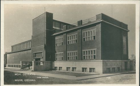 MOR. OSTRAVA – DŮM UMĚNÍ pohlednice