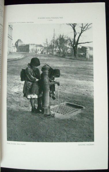 ROZHLEDY FOTOGRAFA AMATÉRA 1924/7