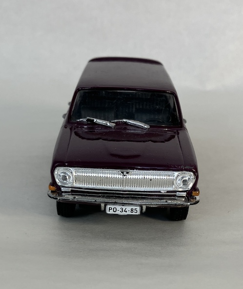 AUTÍČKO VOLGA  GAZ 24-02 – detail 2