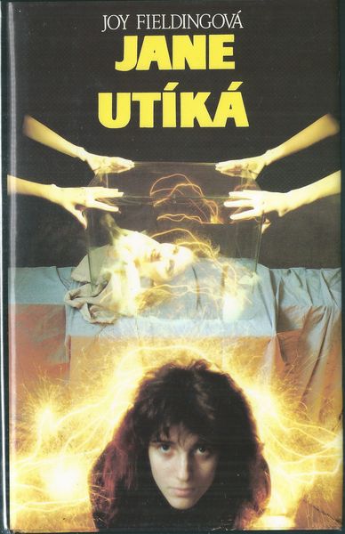 janeutkfiel JANE UTÍKÁ – Joy Fieldingová