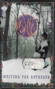 LARVA – WAITING FOR DAYBREAK (MC)