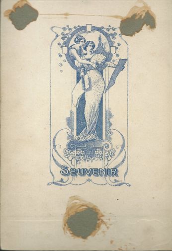 PORTRÉT DÍVKY S KNIHOU – detail 1