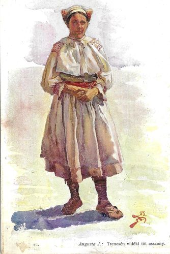 ŽENA V KROJI (TRENCSÉN VIDÉKI TÓT ASSZONY) pohlednice