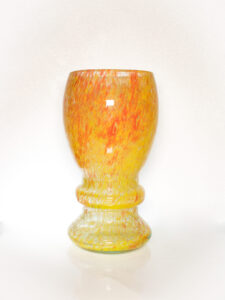 SKLENĚNÁ VÁZA BAREVNÁ