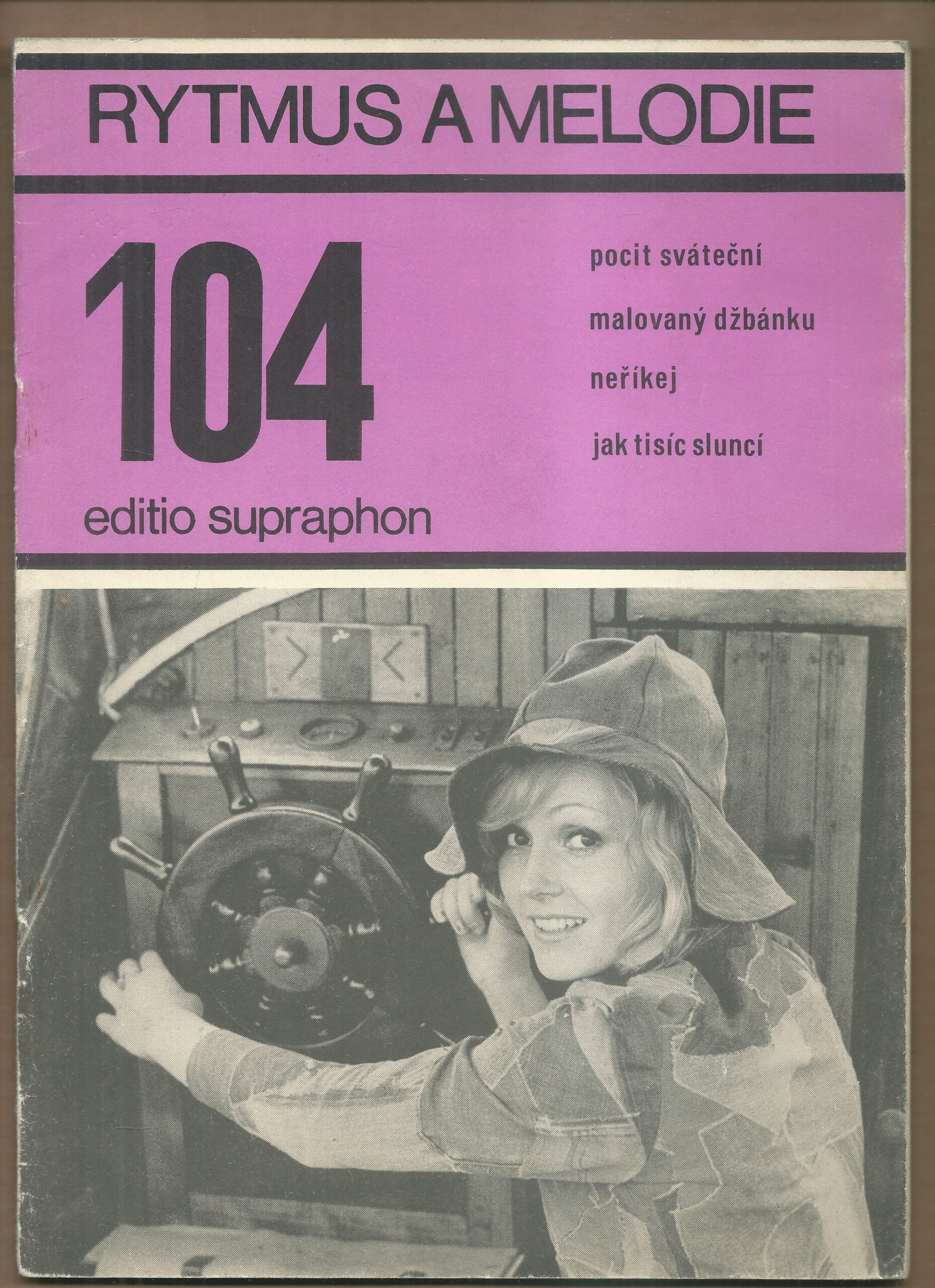 RYTMUS A MELODIE 104