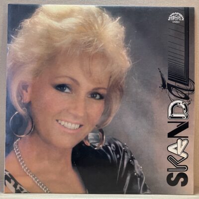 HELENA VONDRÁČKOVÁ – SKANDÁL (LP)