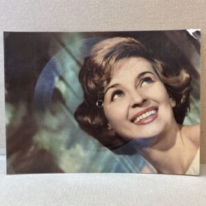 YVETTA SIMONOVÁ – MÁ MÁMA TUŠÍ   FONOPOHLEDNICE