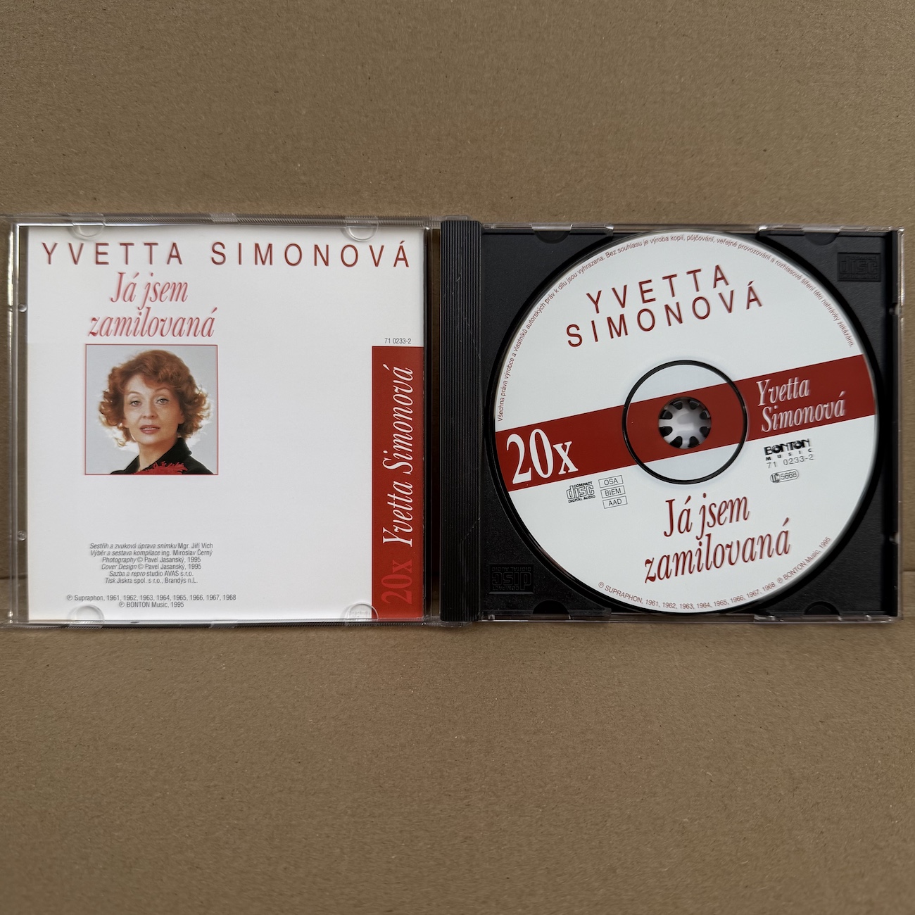 YVETTA SIMONOVÁ – JÁ JSEM ZAMILOVANÁ (CD) - Obrázek 2